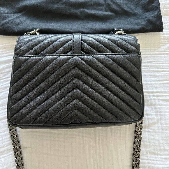 Saint Laurent Classic Medium Collége Monogram Black - Picture 7 of 8